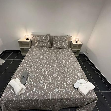 Grand Appartement Climatise Et Fonctionnel Marseille Exteriér fotografie